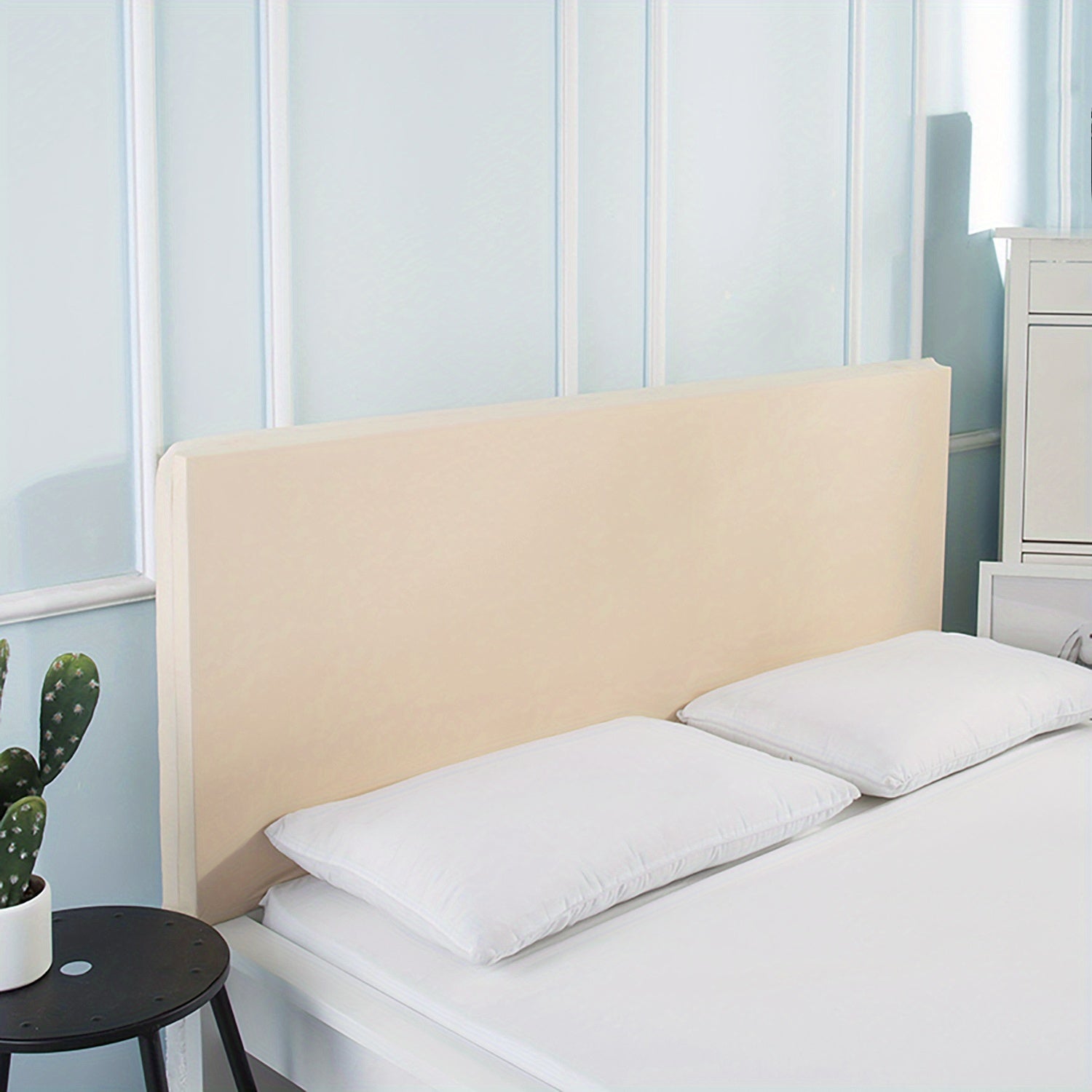 To'siqdan himoyalangan, qulay bosh qopqog'i, yotoqxona bezatishiga mos keladi va o'rnatish va parvarish qilish oson.