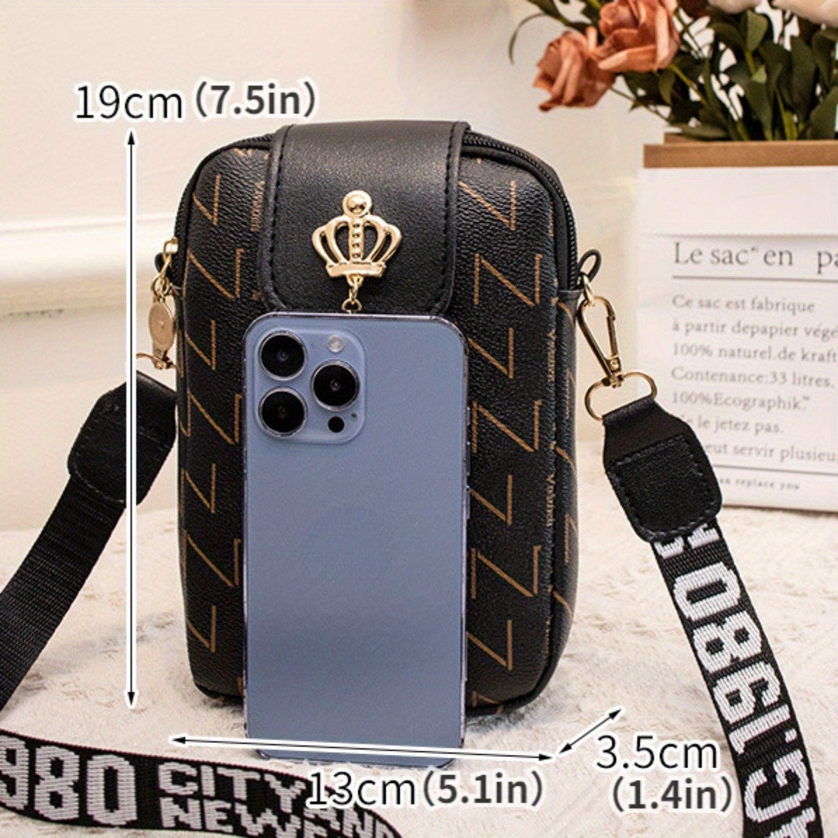 Casual Shoulder Bag for Women with Mobile Phone Pocket for Travel and Beach