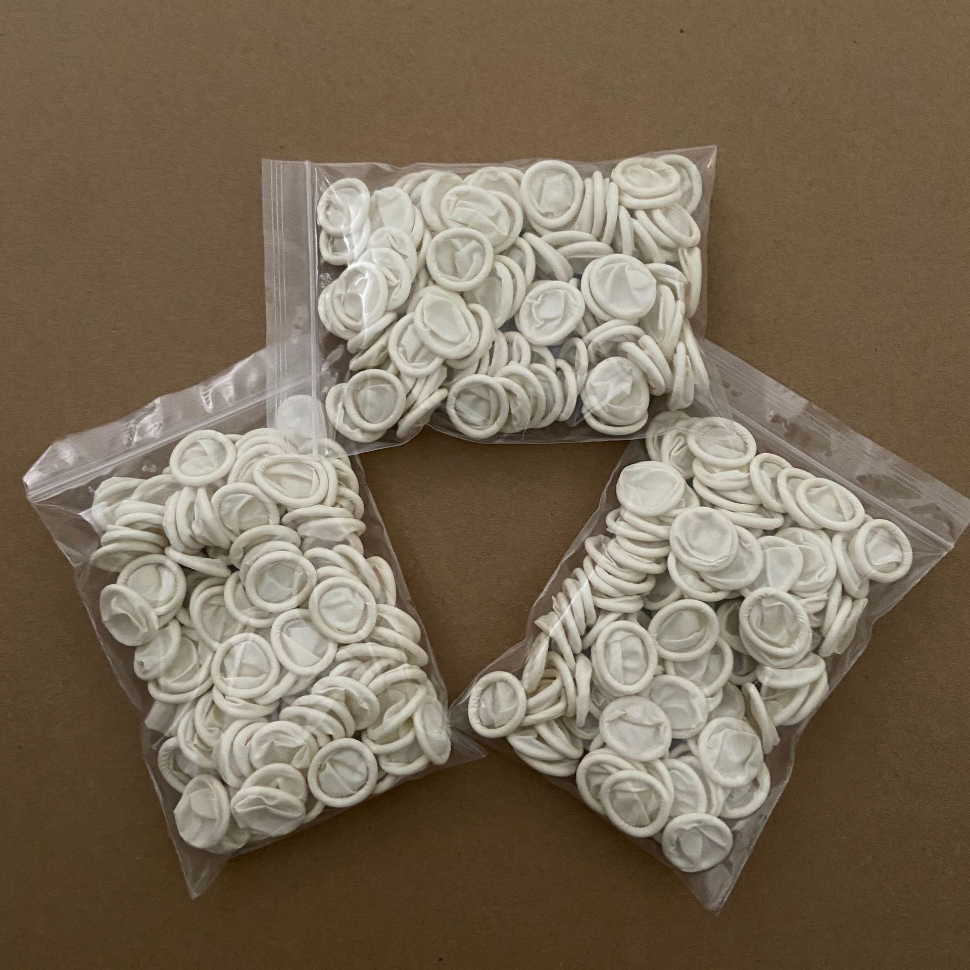 Silicone Finger Cots Pack 50 100pcs Reusable Powder-Free Anti-Static for Beauty Tattoos