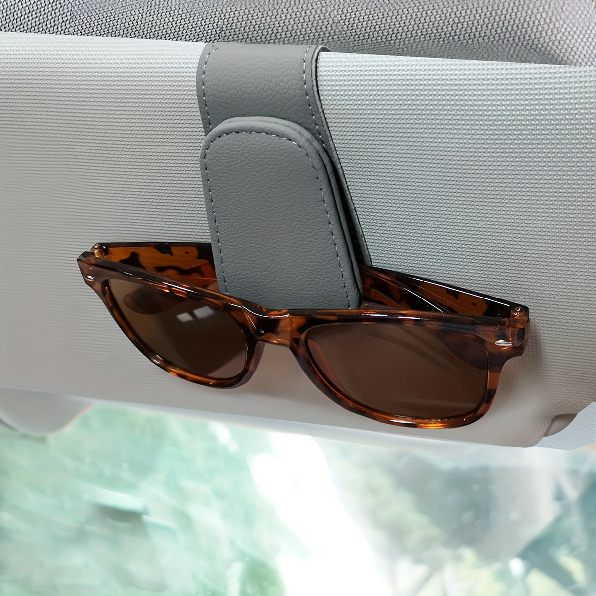 Universal Car Sun Visor Glasses Holder Faux Leather Eyeglass Clip with Card Slot