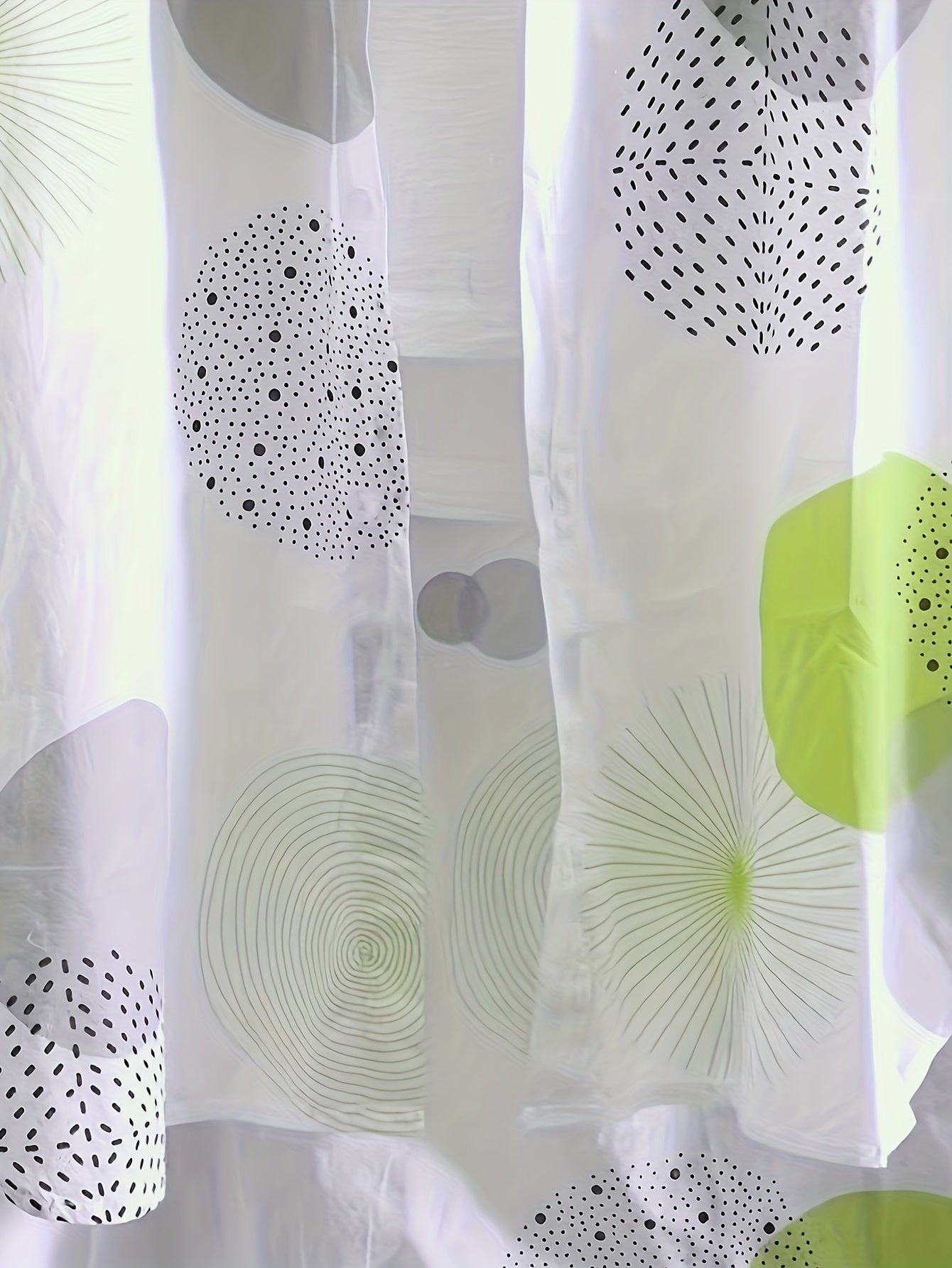 Plus Size Women's Geometric Print Blouse Lightweight Button-Up Shirt