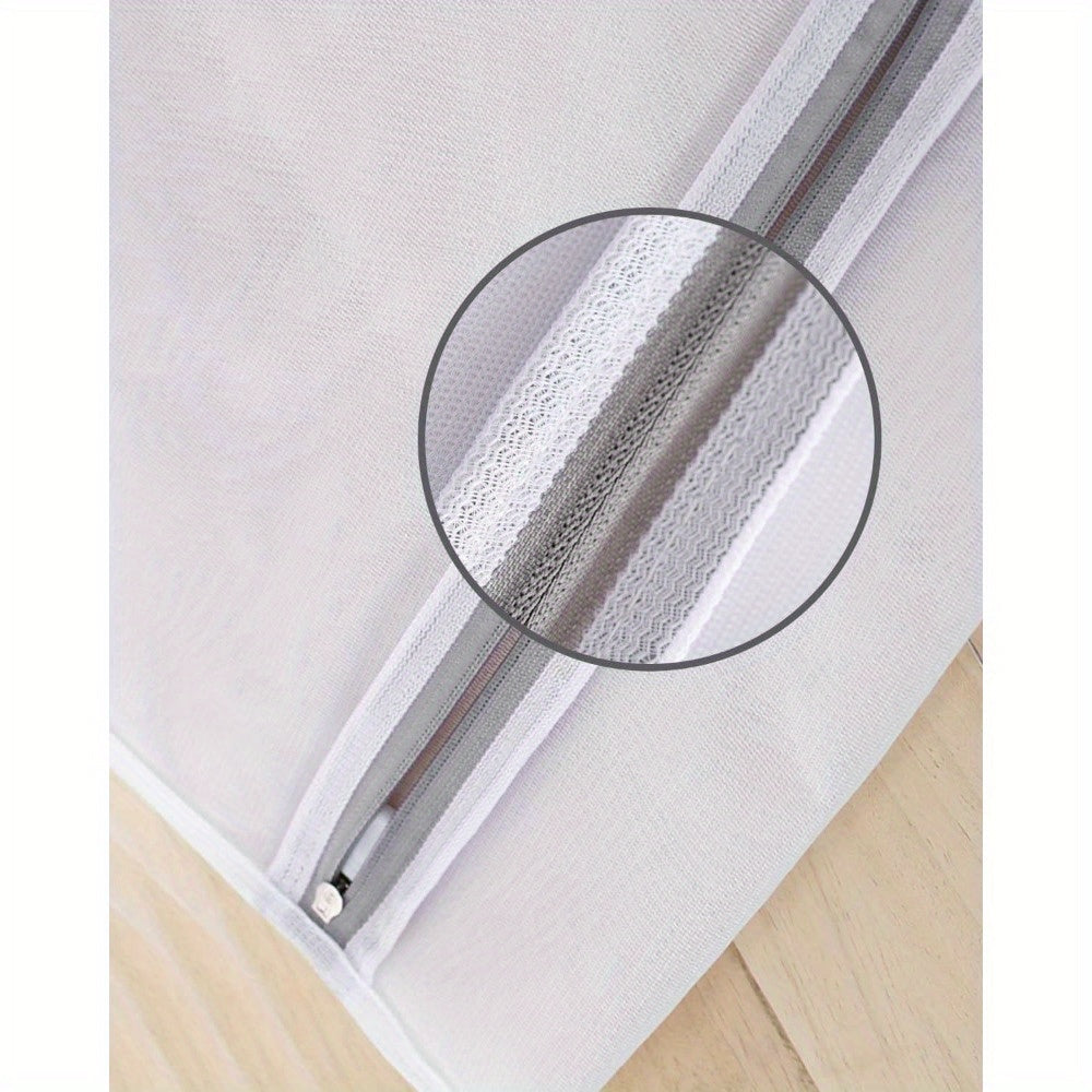 Juego de tres bolsas de malla para ropa delicada con cierre de cremallera