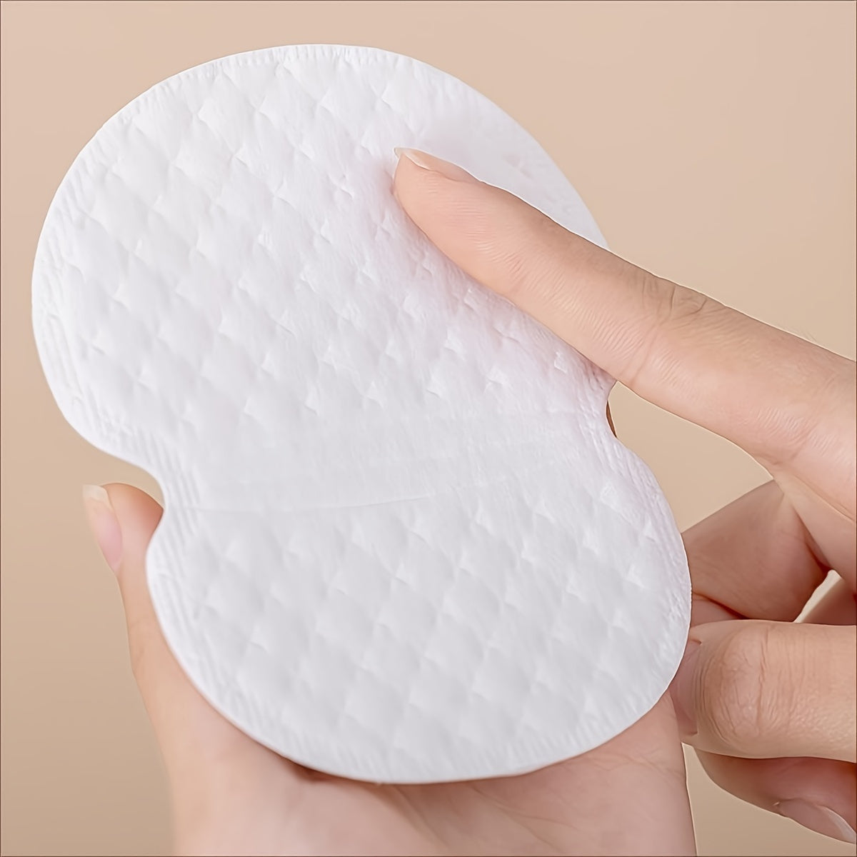 50 Ultra-Thin Underarm Sweat-Absorbing Patches Quilted Design Unscented Oil-Free