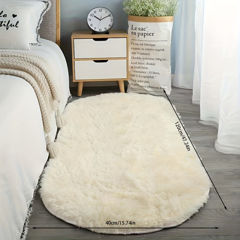Oval Faux Fur Area Rug Soft Polyester Non-Slip Carpet for Bedroom and Indoor Spaces