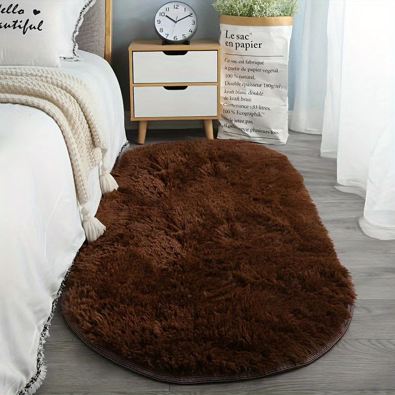 Oval Faux Fur Area Rug Soft Polyester Non-Slip Carpet for Bedroom and Indoor Spaces
