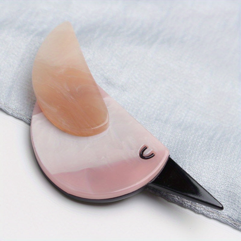 Acrylic Bird Brooch Pin Fashion Accessory for Women and Gifting