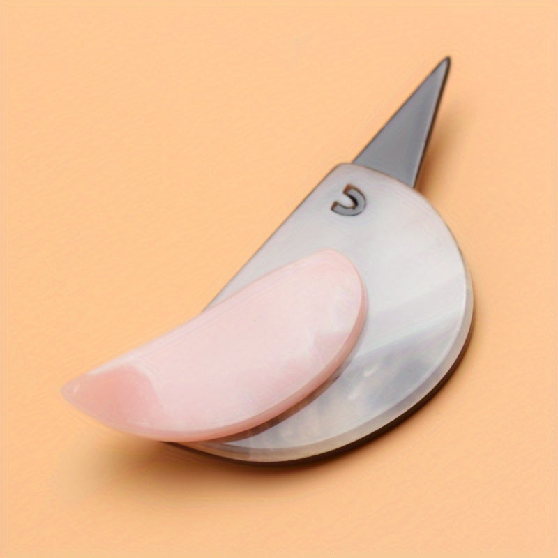 Acrylic Bird Brooch Pin Fashion Accessory for Women and Gifting