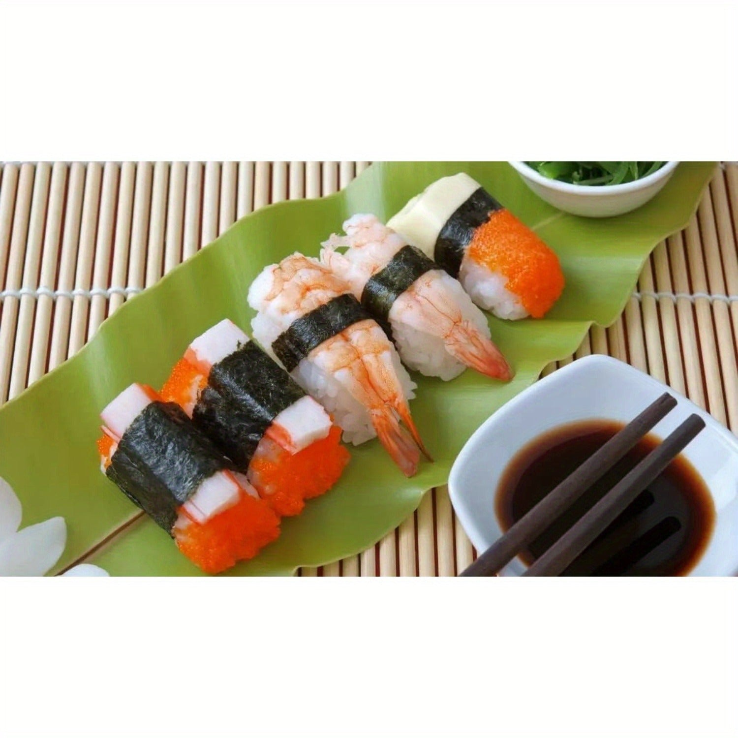 Mustahkam sushi bambuk mato to'plami, uyda yoki restoranlarda foydalanish uchun mukammal, mazali sushi uchun oziq-ovqat darajasidagi materialdan tayyorlangan.