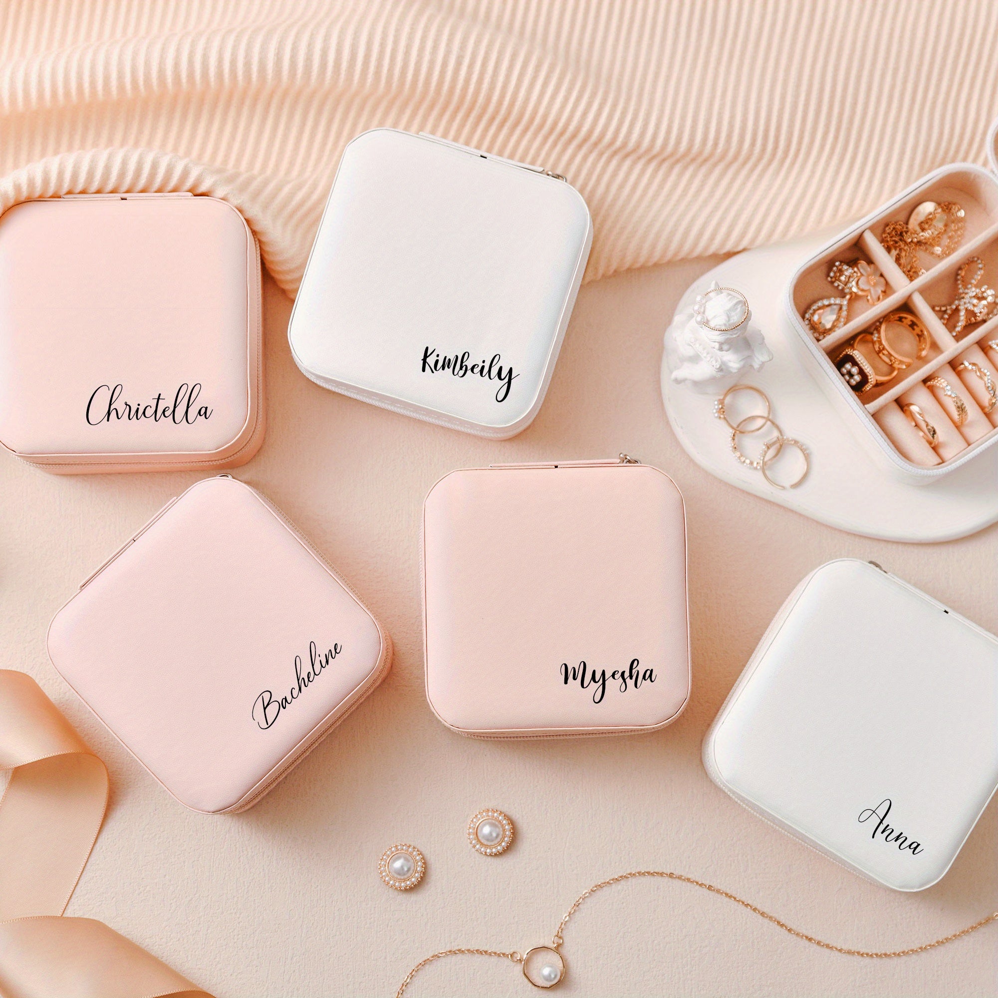 Персонализированная кожаная шкатулка для украшений для ожерелий и серег, компактный органайзер для путешествий и подарков