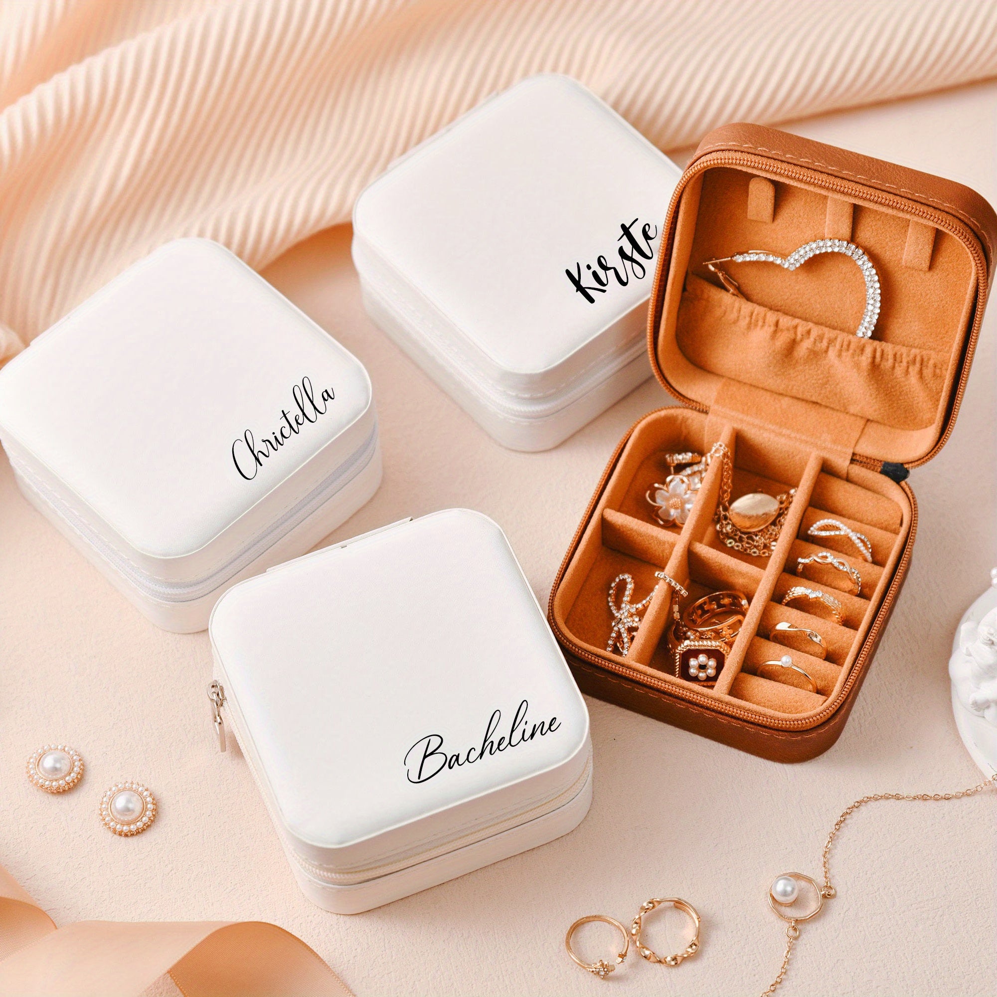 Персонализированная кожаная шкатулка для украшений для ожерелий и серег, компактный органайзер для путешествий и подарков