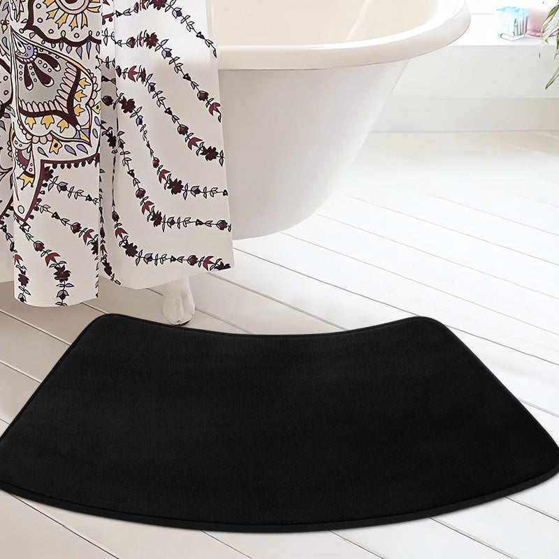 600GSM flanel poliesterdan tayyorlangan, PVC orqa qismi bilan, sirpanmaydigan hammom gilami, tez quriydi, yumshoq va plush, hammom uchun, mashinada yuvish mumkin, eshik kirish joyi yoki balkon uchun mukammal.