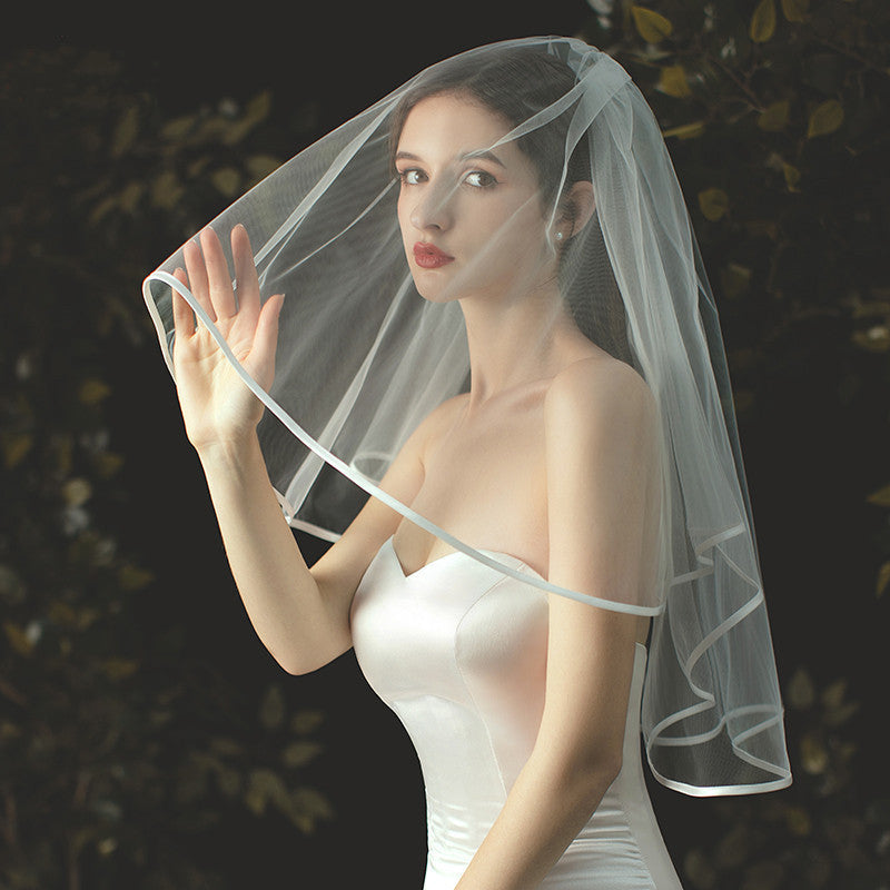 White Short Bridal Veil Double-Layer Satin Wedding Veil with Comb