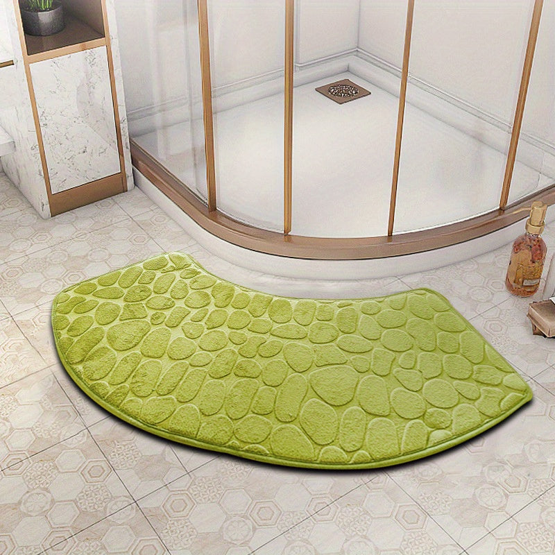 Non-Slip Fan-Shaped Polyester Bath Mat Water Absorbent Dirt Resistant Large Shower Mat