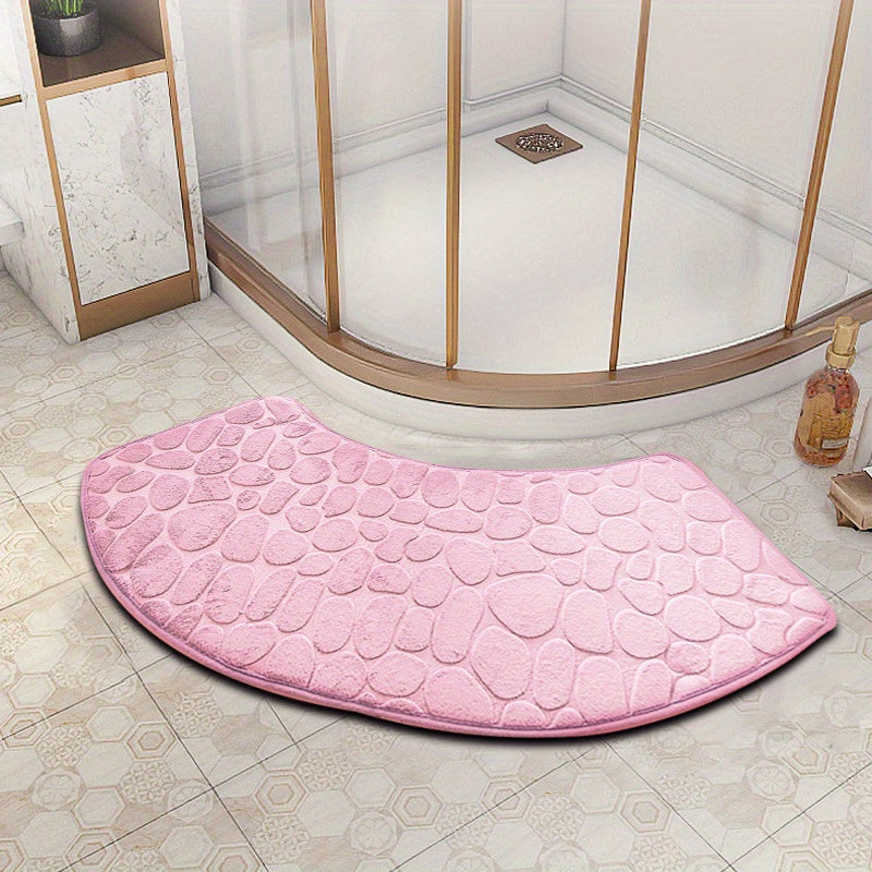Non-Slip Fan-Shaped Polyester Bath Mat Water Absorbent Dirt Resistant Large Shower Mat