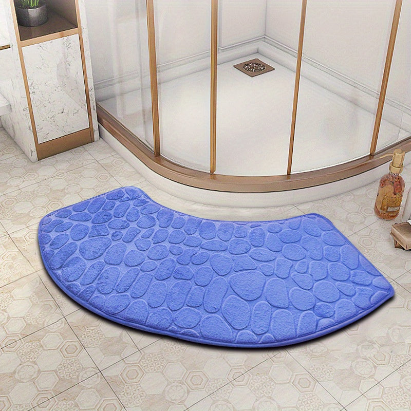 Non-Slip Fan-Shaped Polyester Bath Mat Water Absorbent Dirt Resistant Large Shower Mat