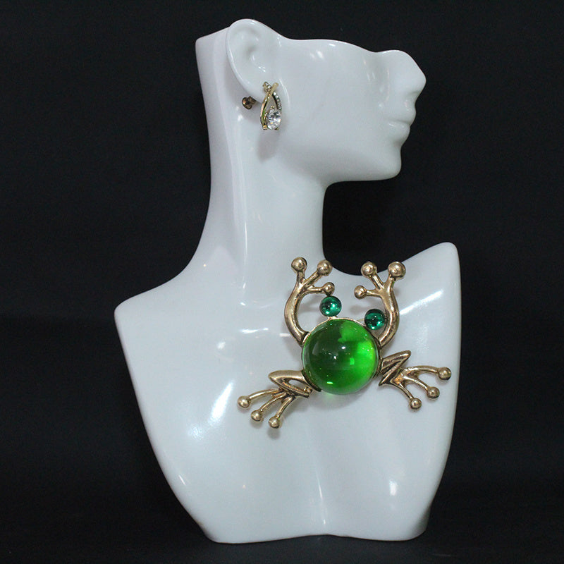Frog Brooch Water Drill Details Elegant Jewelry Accessory