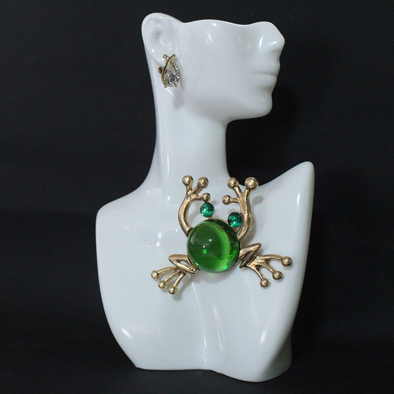 Frog Brooch Water Drill Details Elegant Jewelry Accessory