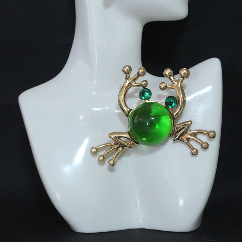 Frog Brooch Water Drill Details Elegant Jewelry Accessory