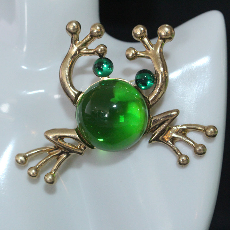 Frog Brooch Water Drill Details Elegant Jewelry Accessory