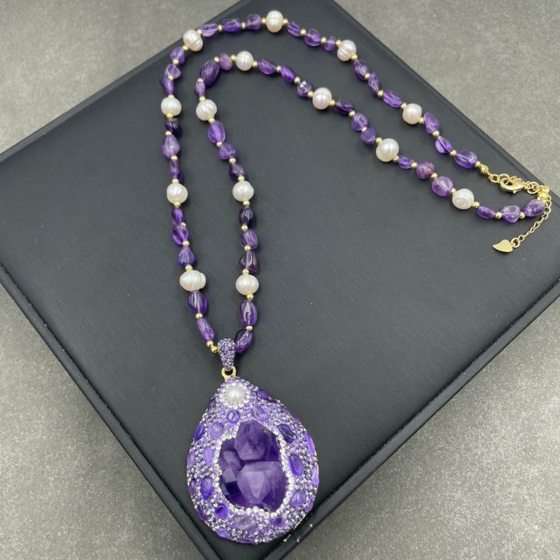 Conjunto de joyería de perla amatista con detalles de rhinestone, collar, pendientes y anillo, regalo