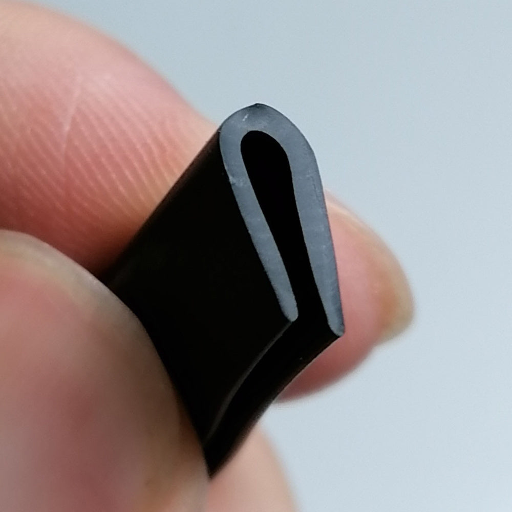 Rubber U-Channel Edge Trim Seal for Car Doors Soundproof Dustproof Black