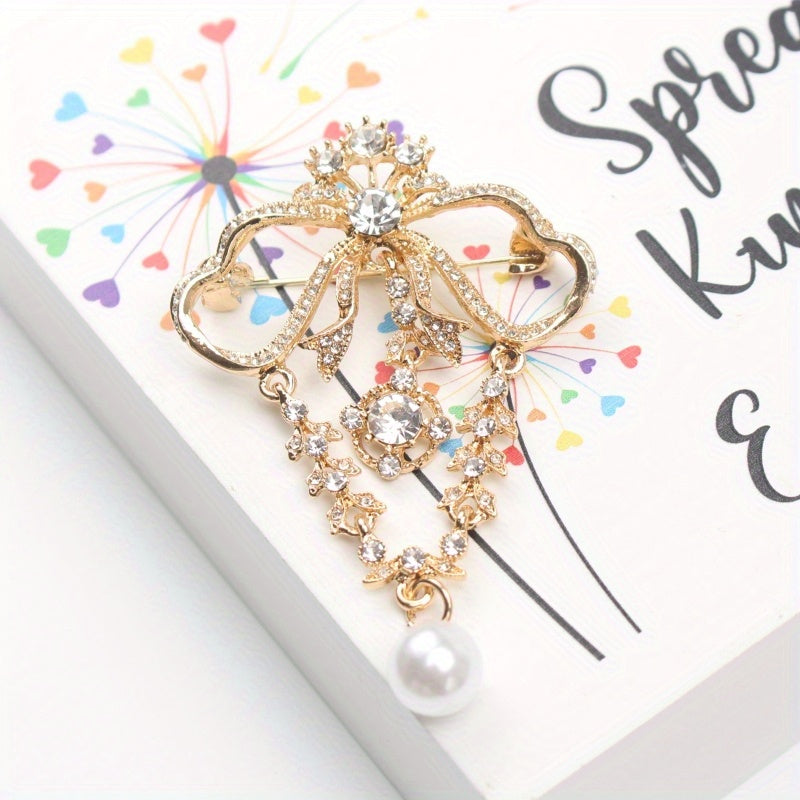 Vintage Floral Rhinestone Brooch for Women Elegant Botanical Jewelry