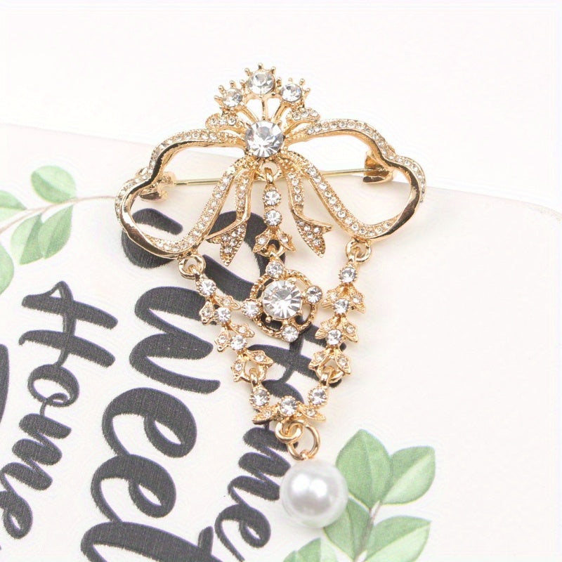 Vintage Floral Rhinestone Brooch for Women Elegant Botanical Jewelry