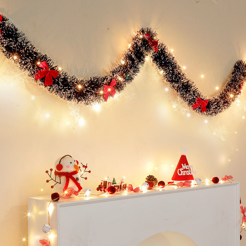30 LED Christmas Tinsel Garland Set Battery Powered for Fireplace Mantel and Staircase