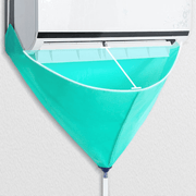 Комплект для технического обслуживания кондиционеров включает в себя водонепроницаемый чехол и неэлектризующийся дренажный мешок для очистки внутренних и наружных блоков.