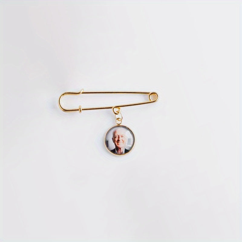 Personalized Metal Lapel Pin with Photo and Text Round Brooch for Weddings and Gifts