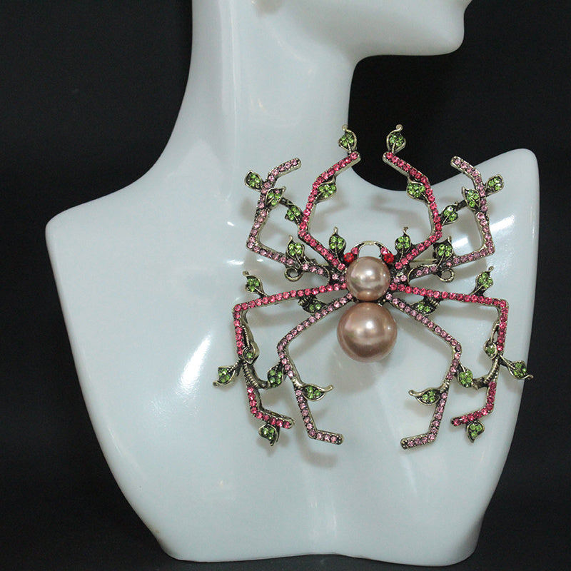 Vintage-Inspired Irregular-Shaped Rhinestone Spider Brooch with Pearl Center