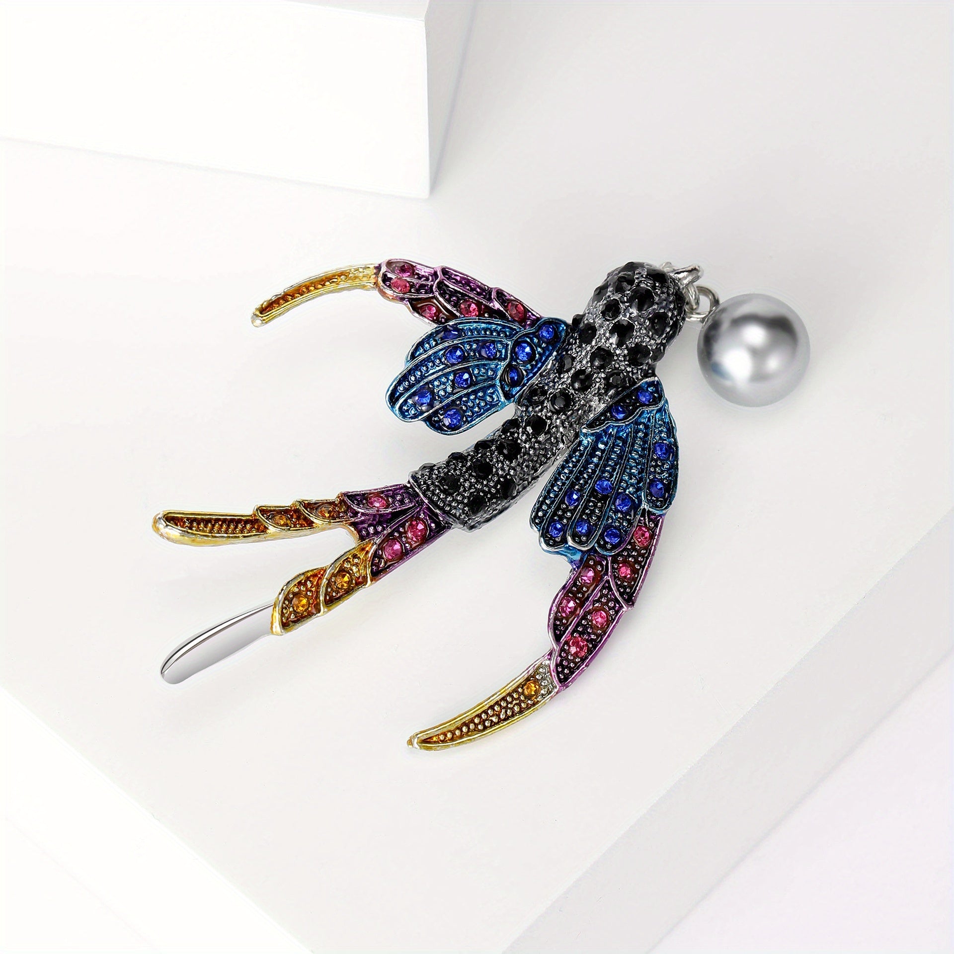 Ladies Rhinestone Brooch Pin with Crystal Animal Design and Faux Pearl Details