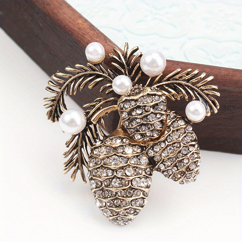 Women's Coconut Tree Brooch with Pearl Accents Retro Medieval Style