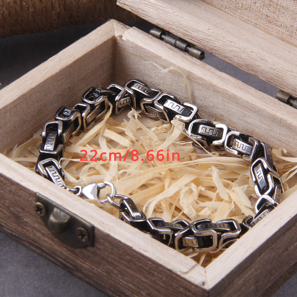 Erkaklar uchun zanglamas po'latdan yasalgan Kuba zanjir bilaguzugi, Viking dizayni bilan, kiyimingizga vintage metall va Kpop uslubini qo'shish uchun mukammal. Ushbu pulseras emo cute hashamatli zargarlik har qanday tadbir uchun ajoyib sovg'a bo'ladi.