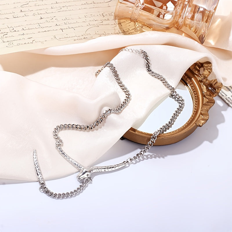 Vintage-Inspired Snake Pendant Necklace with Tassel Detail Alloy Clavicle Chain for Parties and Gifts