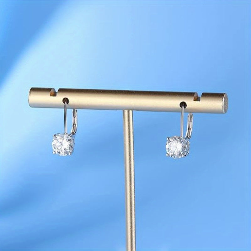 Ajoyib juftlik, 925 sterling kumushda nozik 1 karat Moissanite stud uzuklar - Abadiy va nafis uslub, Tug'ilgan kunlar, Yubileylar yoki Sevgililar kunini nishonlash uchun ideal, hashamatli sovg'a qutisi bilan