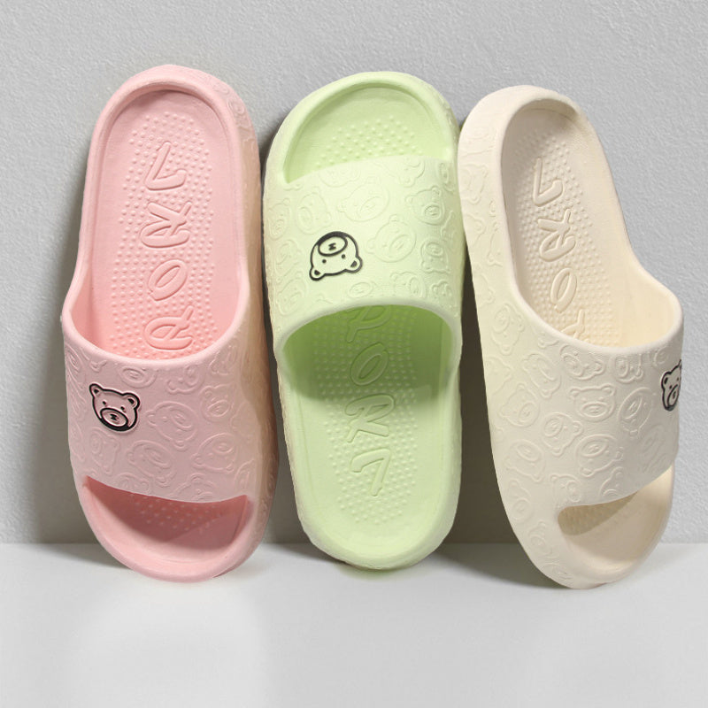 Унисекс шлепанцы с мультяшным медведем из EVA, мягкая подошва, нескользящие тапочки для пляжа и дома