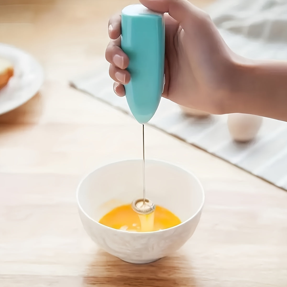 Handheld Milk Frother Electric Whisk for Lattes and Matcha Compact and Battery-Powered