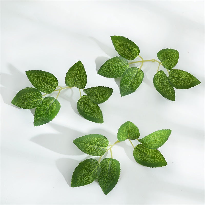 Artificial Rose Leaves Set 120 Lifelike for Weddings Floral Arrangements Decorations