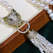 Freshwater Pearl Necklace with Leopard Clasp Elegant Timeless Jewelry for Parties and Autumn