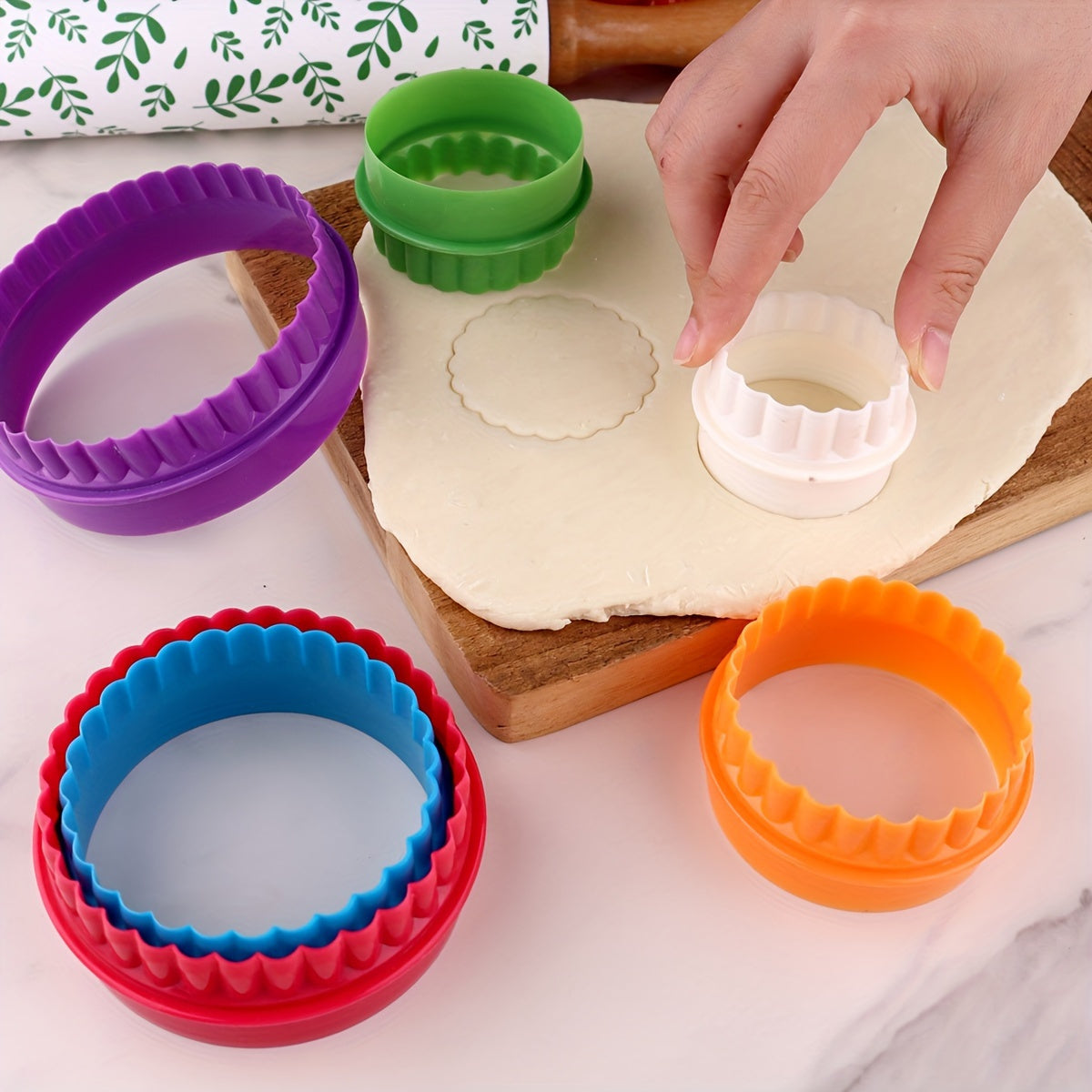 Set of 6 Double-Sided Silicone Cookie Cutters for Pastries and Biscuits