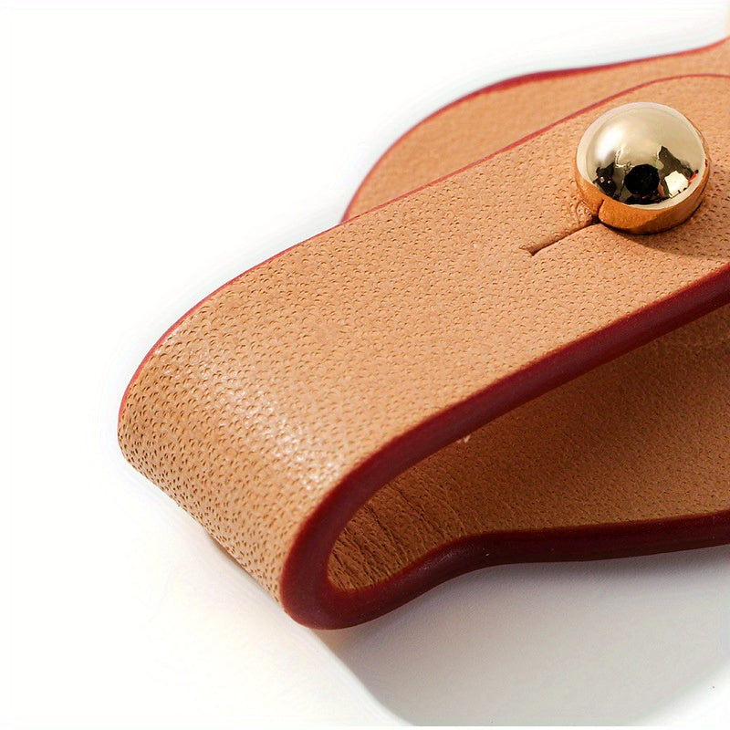 Llavero de cuero con anillos de tono dorado para bolsos y accesorios