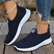 Women's Slip-On Sneakers Breathable Mesh Casual Shoes Plus Size