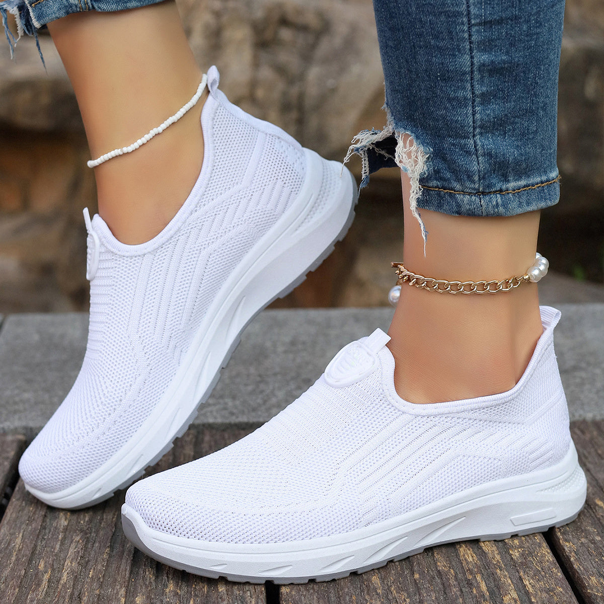 Women's Slip-On Sneakers Breathable Mesh Casual Shoes Plus Size