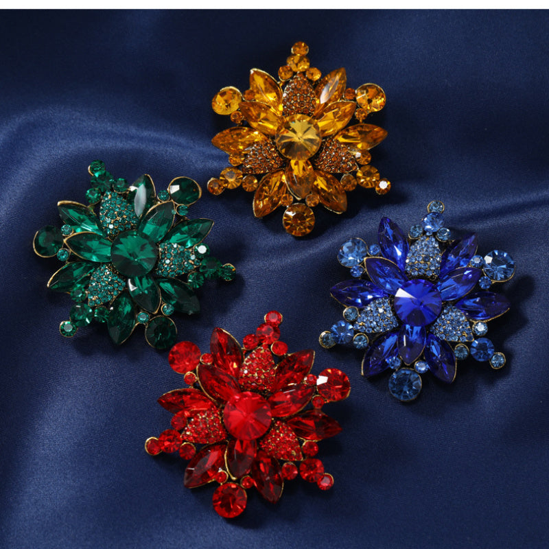 Women's Vintage Crystal Rhinestone Flower Brooch for Parties and Events