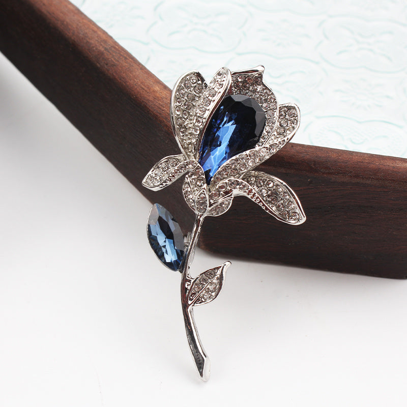 Vintage Style Tulip Brooch Pin with Blue Rhinestones and Silver-Tone Embellishments
