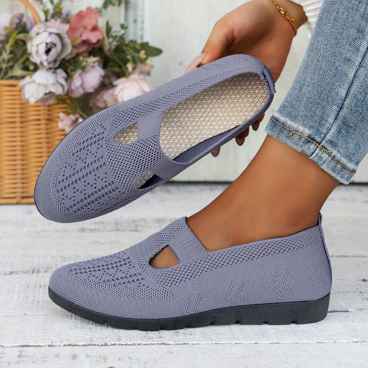 Women's Breathable Slip-On Walking Shoes with Rubber Sole and Arch Support
