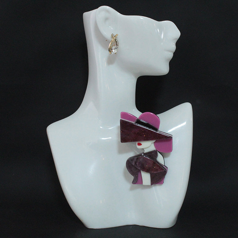 Elegant Hat-Shaped Brooch for Women's Dresses and Clothing Decorative Accessory