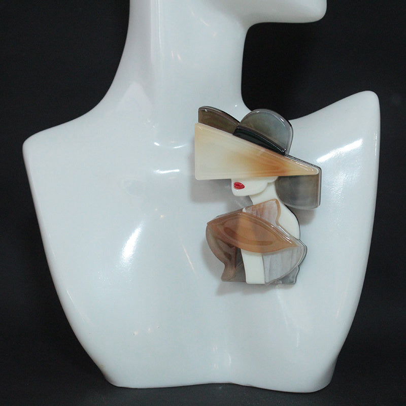 Elegant Hat-Shaped Brooch for Women's Dresses and Clothing Decorative Accessory