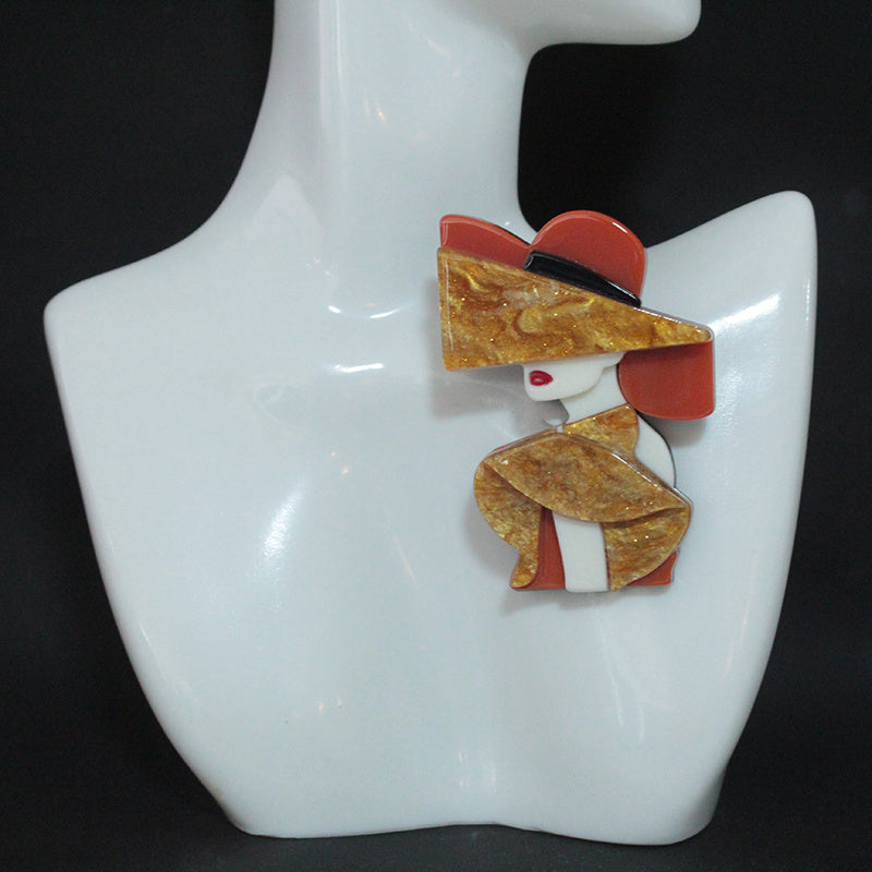 Elegant Hat-Shaped Brooch for Women's Dresses and Clothing Decorative Accessory